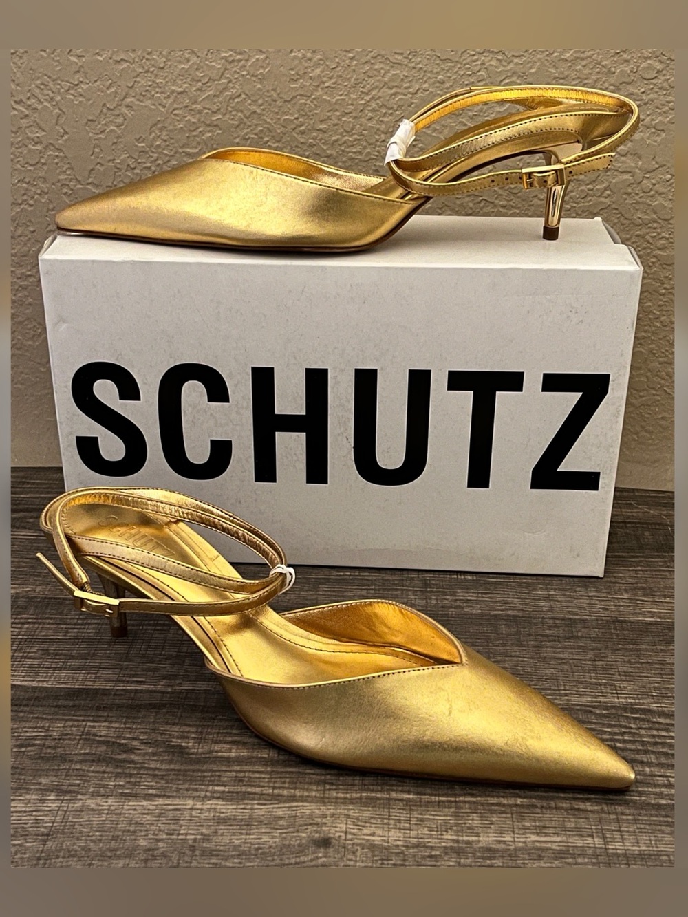 Schutz Women’s Metallic Leather Heels Gold Color Size-8